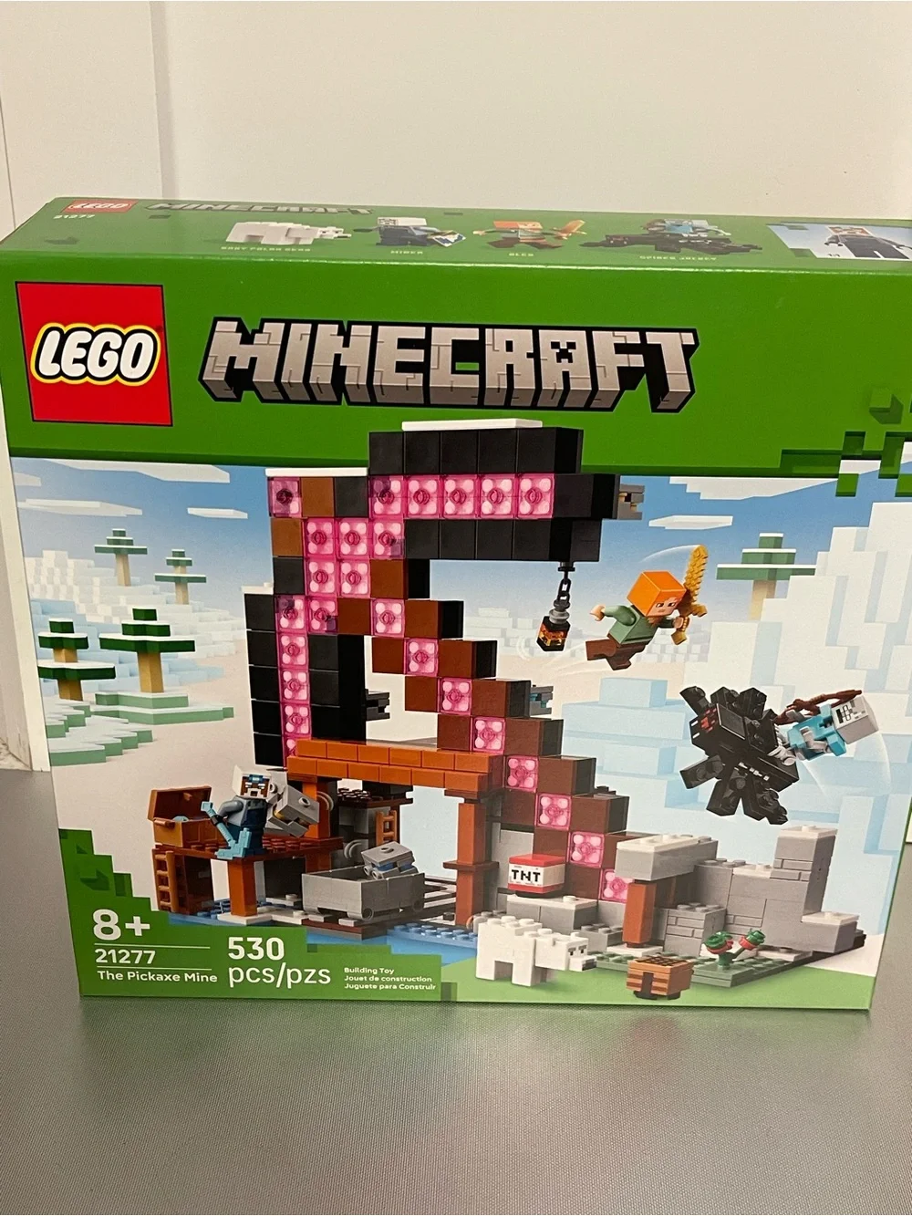 LEGO 21277 Minecraft The Pickaxe Mine Toy 530Pcs 8+ Pink & Black New Sealed
